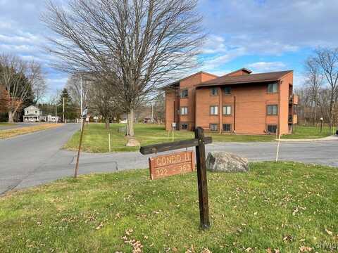 328 Village Boulevard N, Van Buren Pt, NY 13027