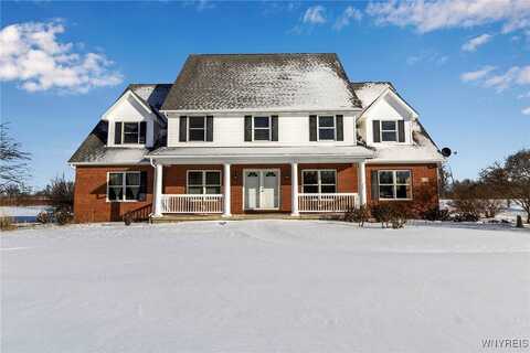 8737 Lovers Lane Road, Pembroke, NY 14036