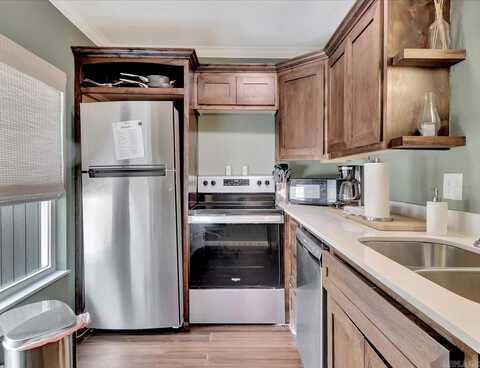 109 Hamilton Oaks Dr Unit 302, Hot Springs, AR 71913