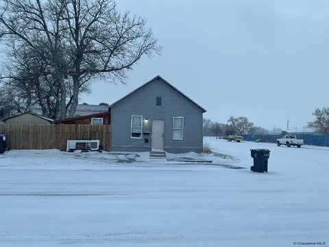 1722 DILLON AVE, Cheyenne, WY 82001