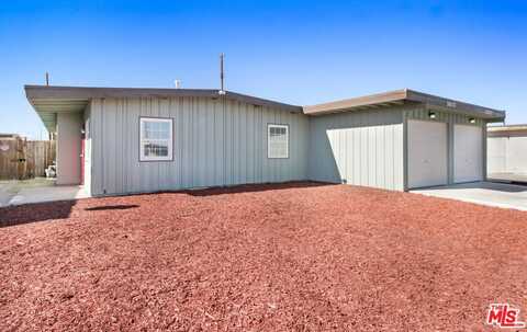 38833 9th St, Palmdale, CA 93550
