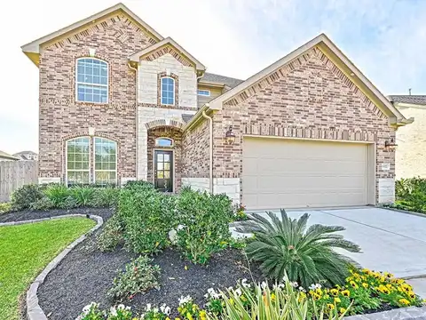 8415 Bay Orchard Drive, Baytown, TX 77521