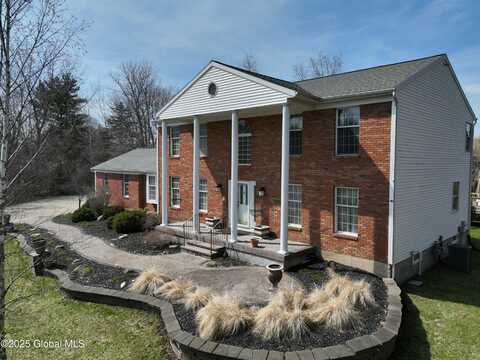 987 Grooms Road, Rexford, NY 12148