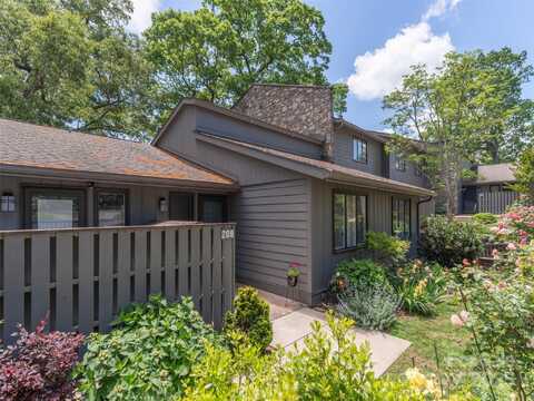 208 Crowfields Drive, Asheville, NC 28803