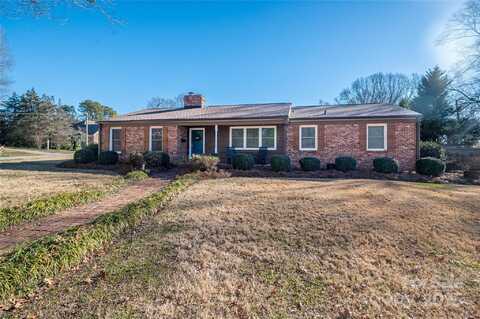 401 Kenwood Avenue, Cherryville, NC 28021