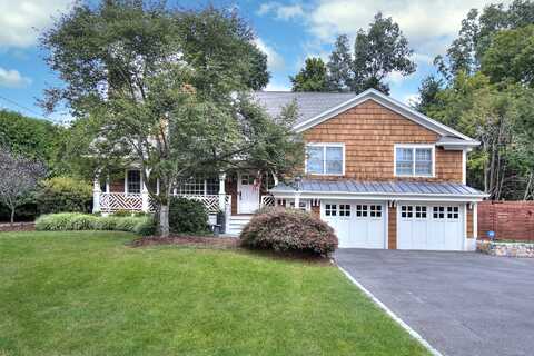 16 Juniper Road, Westport, CT 06880