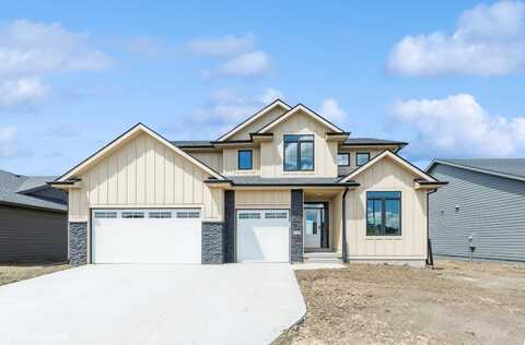 305 NW Ashley Avenue, Waukee, IA 50263