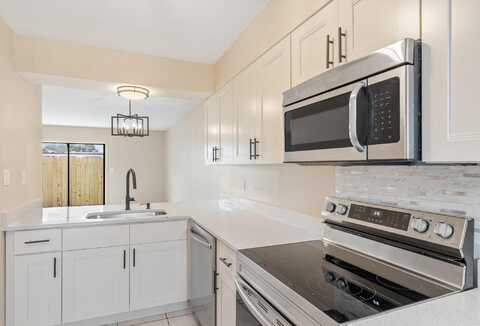 734 Legion Drive, Destin, FL 32541