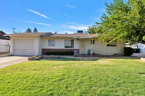 27230 Avenue 13, Madera, CA 93637