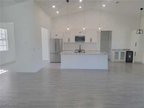 1107 Hibiscus Avenue, Lehigh Acres, FL 33972