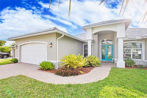 2913 SE 22nd Place, Cape Coral, FL 33904