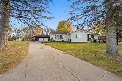 115 Olcott Lake Drive, Jackson, MI 49201