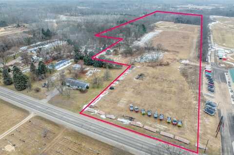 4744 S Greenville Road, Greenville, MI 48838