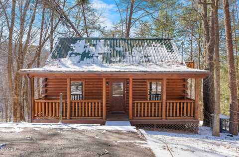 1304 Pine Trail, Sevierville, TN 37876