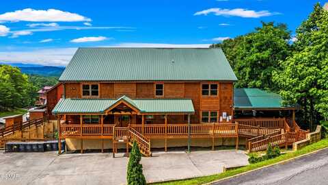 1935 Blackthorn Trail, Sevierville, TN 37876
