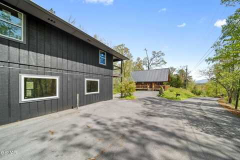 720 Timberlake Drive, Sevierville, TN 37862