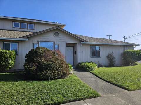 3653 E Street, Eureka, CA 95503