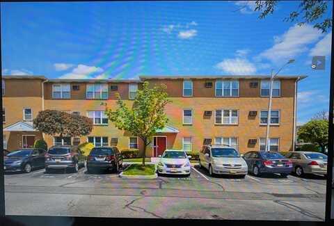 1 RIVERVIEW CT, Secaucus, NJ 07094