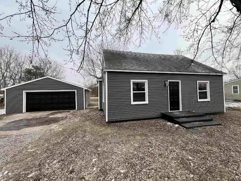 3195 Manor, Palmyra, MI 49268