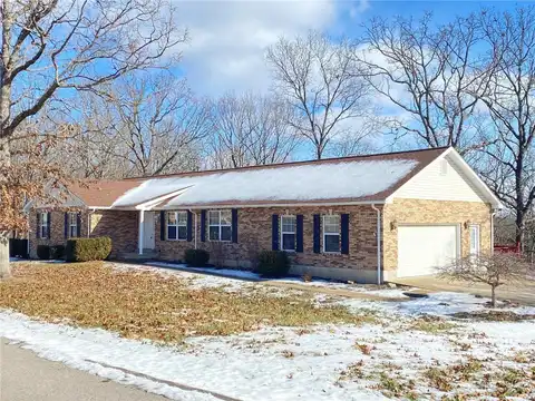 230 Fawn Ridge Lane, Hillsboro, MO 63050