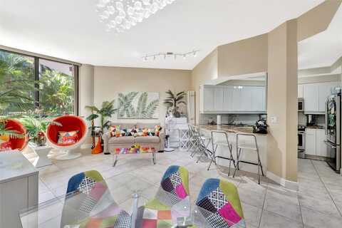 2000 Island Blvd, Aventura, FL 33160