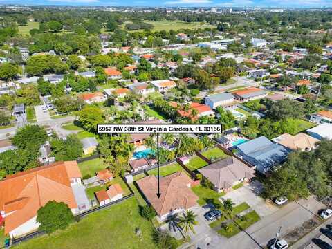 5957 NW 38th St, Virginia Gardens, FL 33166