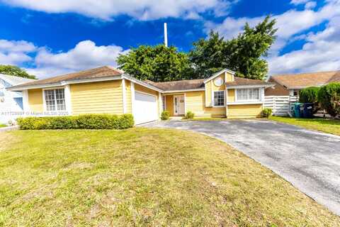 14155 SW 100th Ter, Miami, FL 33186