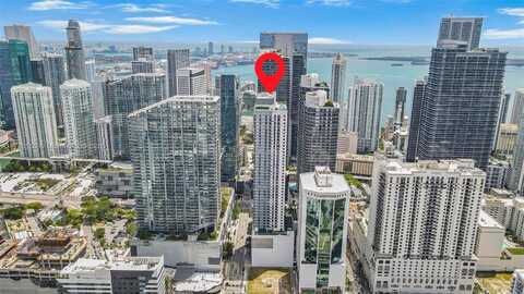 88 SW 7th St, Miami, FL 33130