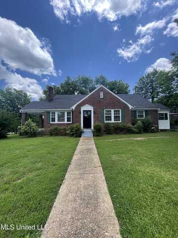 2545 Church Street, Byhalia, MS 38611