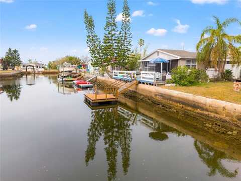 6800 SANDERLING LANE, HUDSON, FL 34667