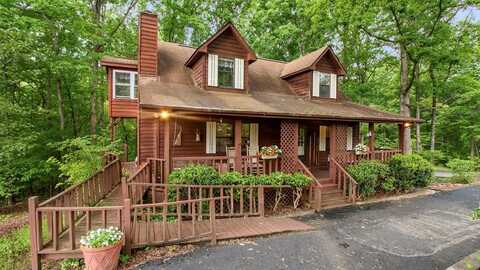 185 Peachtree Hills Lane, MURPHY, NC 28906