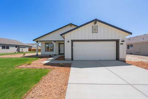 253 NW Par Avenue, Madras, OR 97741