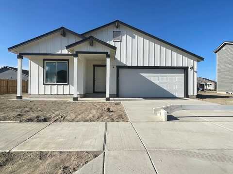236 NW Par Avenue, Madras, OR 97741