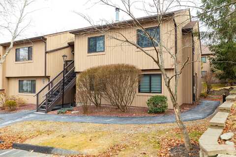 3908 Wild Berry Court, Poughkeepsie, NY 12603