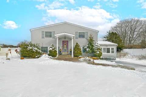 51 University Heights Drive, Stony Brook, NY 11790