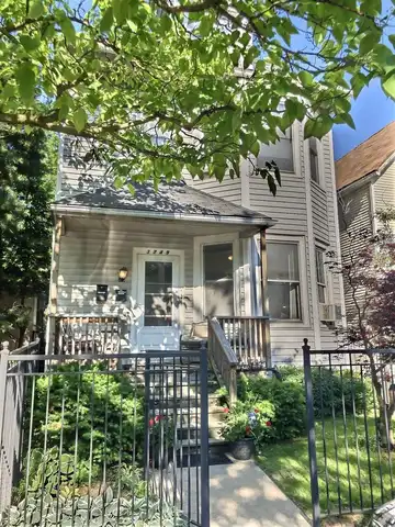 3749 N Seminary Avenue, Chicago, IL 60613