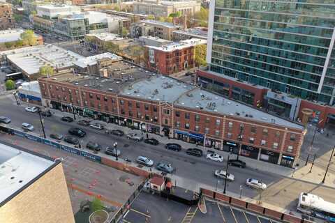 3751 N Halsted Street, Chicago, IL 60613