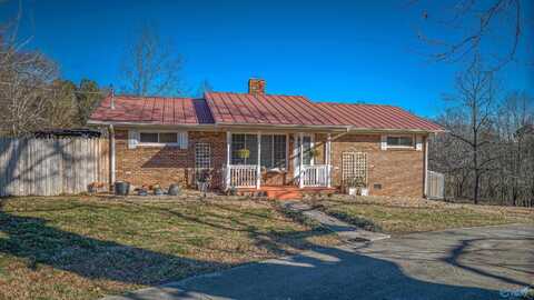 3721 County Highway 56, Russellville, AL 35654