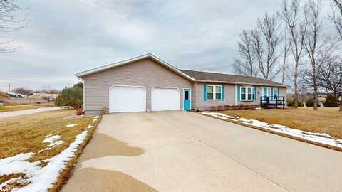 461 Pin Oak Dr, Ida Grove, IA 51445