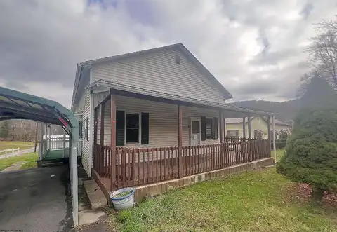 1573 Main Street, Lumberport, WV 26386