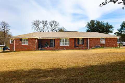 1003 Oaks Country Club Road, New Albany, MS 38652