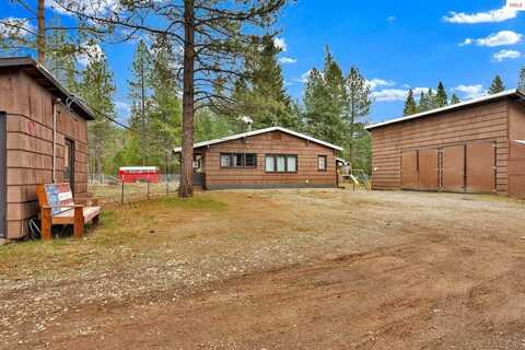 146 Donicker Road, Bonners Ferry, ID 83805