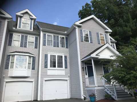 15 Georgetown Drive, Nashua, NH 03062