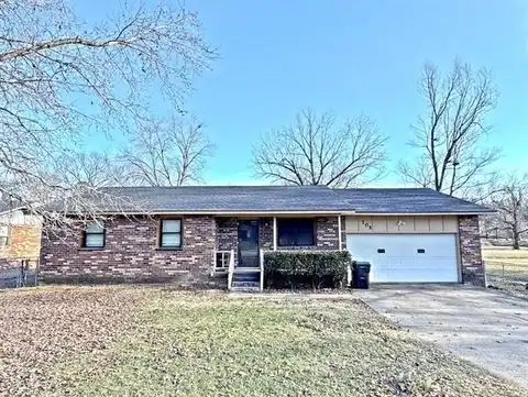 705 May Avenue, Tahlequah, OK 74464