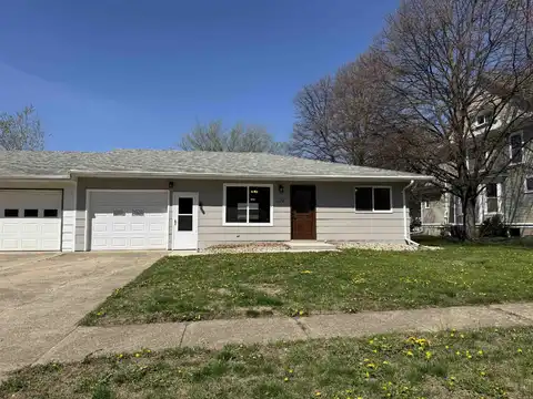 224 BURLINGTON ST, Kingsley, IA 51028