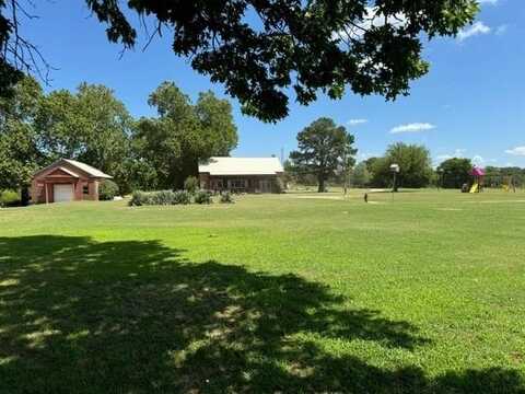 35193 EW 1270 Road, Seminole, OK 74868