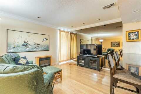 512 E Avenue J, Grand Prairie, TX 75050