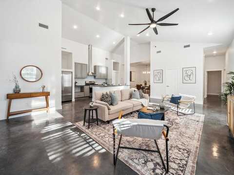 2210 Hooper Street, Dallas, TX 75215