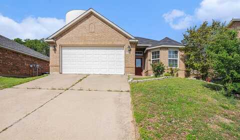 912 Hidden Oaks Drive, Burleson, TX 76028