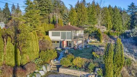 2045 APA Road, Point Roberts, WA 98281